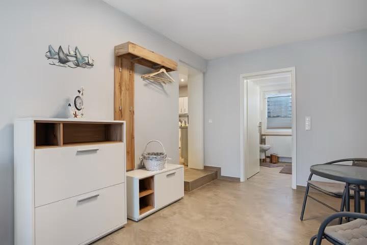 Erdgeschoßwohnung Borrentin - 3.5 Zimmer, 70 m&sup2;, 800&euro; | Angebot:26266091