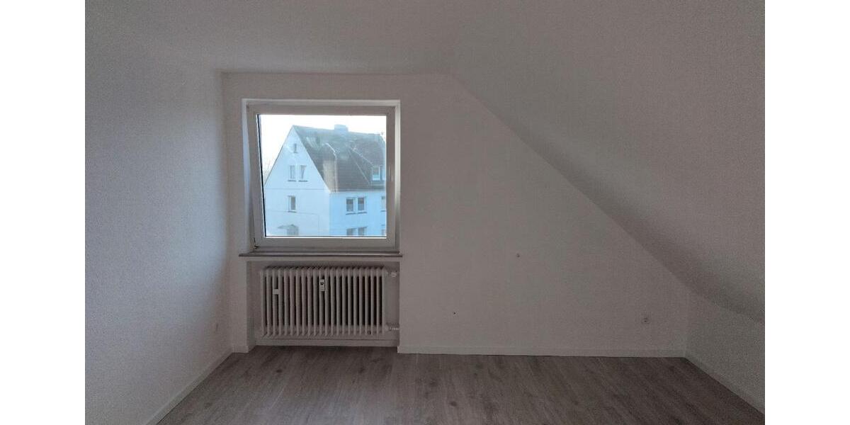 Dachgeschoßwohnung Freudenberg - 3 Zimmer, 64 m&sup2;, 640&euro; | Angebot:26147175