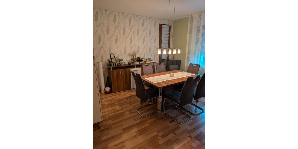 Erdgeschoßwohnung Püttlingen - 2 Zimmer, 70 m&sup2;, 835&euro; | Angebot:26428829