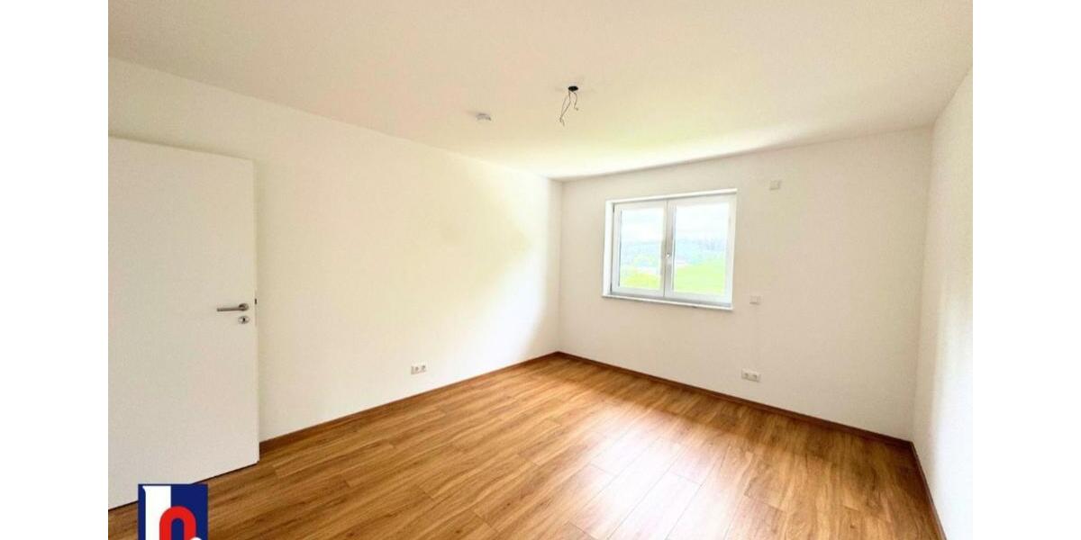 Doppelhaushälfte Trostberg - 5 Zimmer, 175 m&sup2;, 1.995&euro; | Angebot:23392215