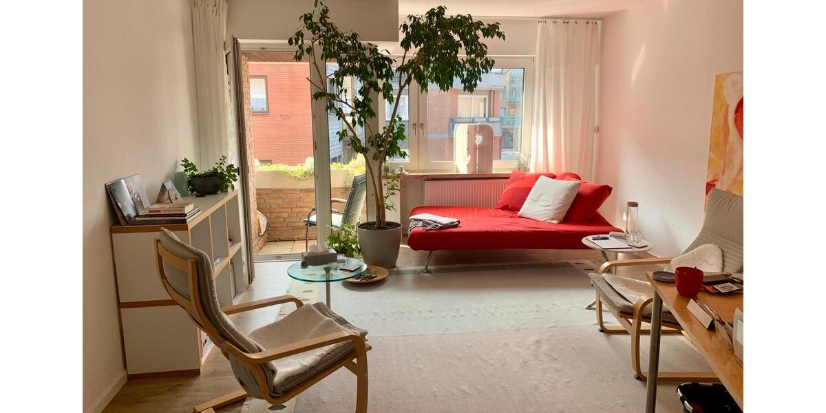 Etagenwohnung Siegburg - 1 Zimmer, 20 m&sup2;, 300&euro; | Angebot:25174419