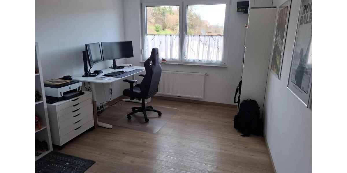 Etagenwohnung Haiterbach - 4 Zimmer, 92 m&sup2;, 860&euro; | Angebot:24513151