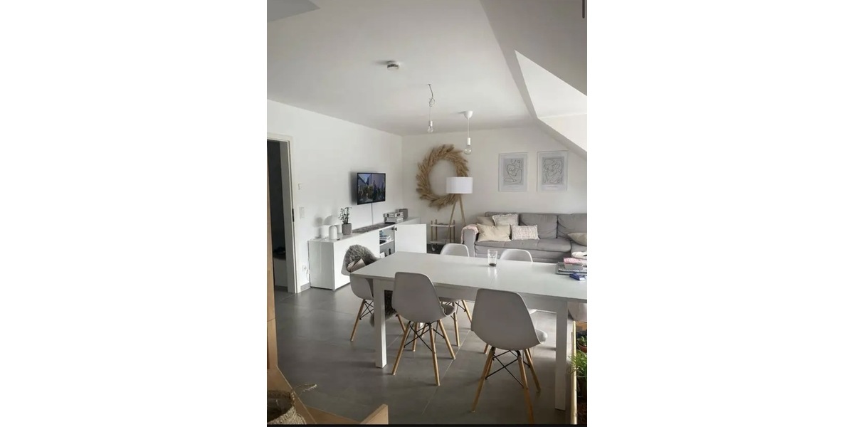Moderne 4-Zimmer-Wohnung inkl. ausgebautem Spitzboden, Fußbodenheizung und 2 Stellplätzen - 4- Hösbach | Angebot:27351538