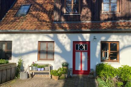 Wohnung Adelheidsdorf - 4 Zimmer, 120 m&sup2;, 996&euro; | Angebot:25656805