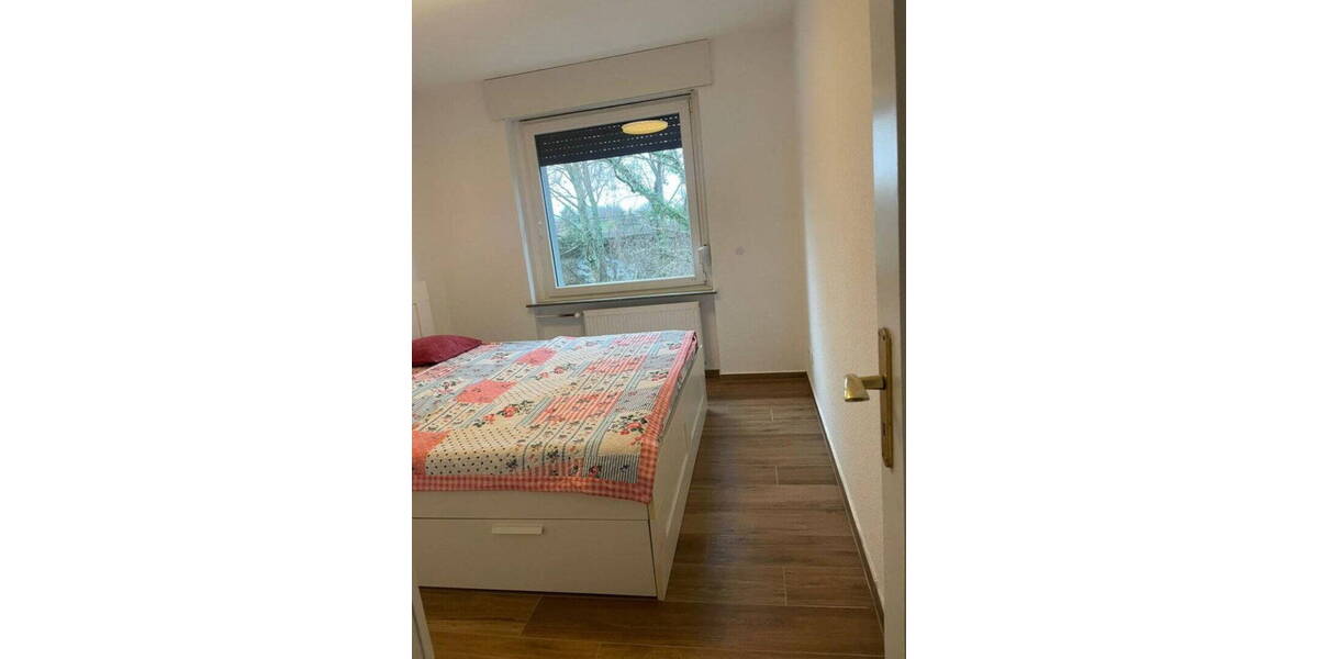 Etagenwohnung Bonn Ippendorf - 4 Zimmer, 100 m&sup2;, 950&euro; | Angebot:26140726