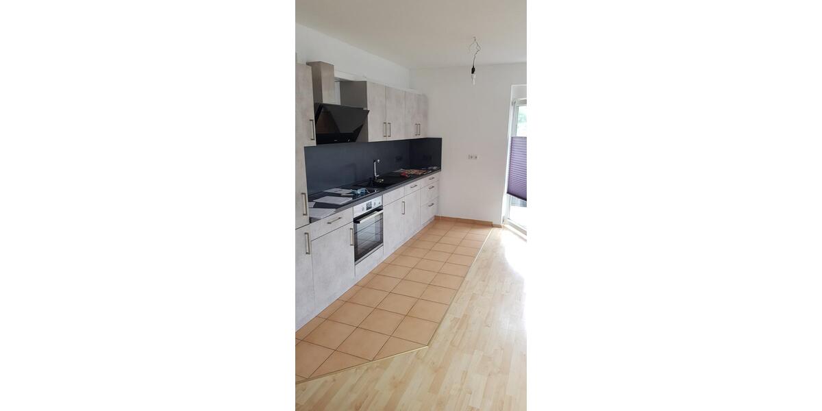 Dachgeschoßwohnung Haiger - 2 Zimmer, 61 m&sup2;, 500&euro; | Angebot:25207237