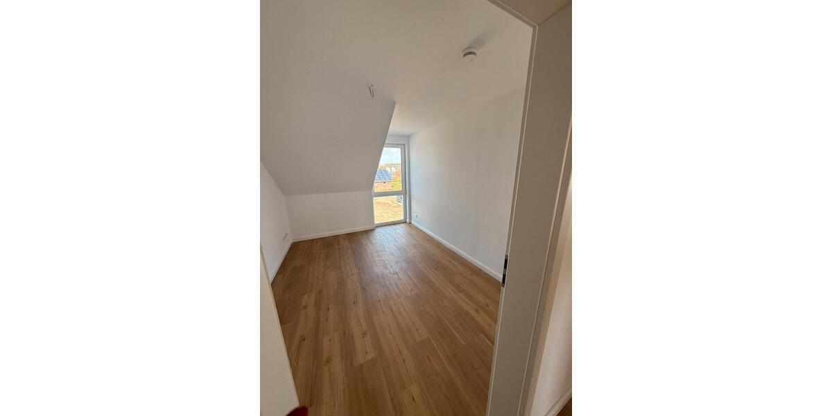 Etagenwohnung Bredstedt - 3 Zimmer, 73 m&sup2;, 900&euro; | Angebot:26023820