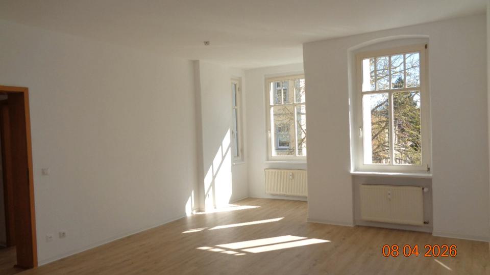 Etagenwohnung Naumburg (Saale) - 2 Zimmer, 45 m&sup2;, 335&euro; | Angebot:26295212
