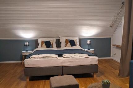 Wohnung Bonn Tannenbusch - 2 Zimmer, 75 m&sup2;, 2.500&euro; | Angebot:24379807