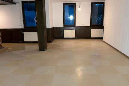 Wohnung Frielendorf - 5 Zimmer, 115 m&sup2;, 900&euro; | Angebot:26479823