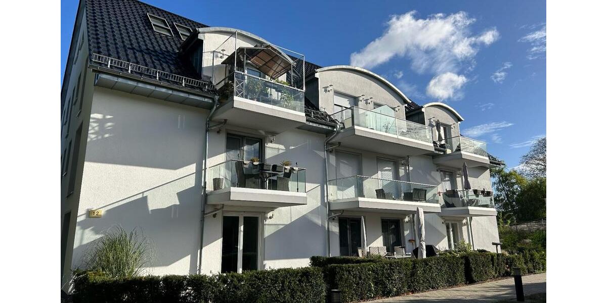 Großzügige 2-Zimmer-Maisonette-Wohnung mit Wannenbad, Dusche, Fußbodenheizung und Balkon 2 zimmer