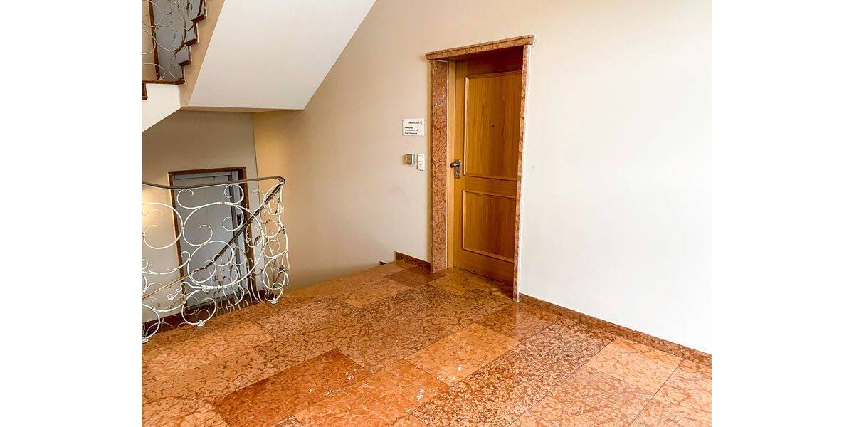 Gewerbeobjekt Rosenheim Innenstadt - 2.150&euro; | Angebot:26359813