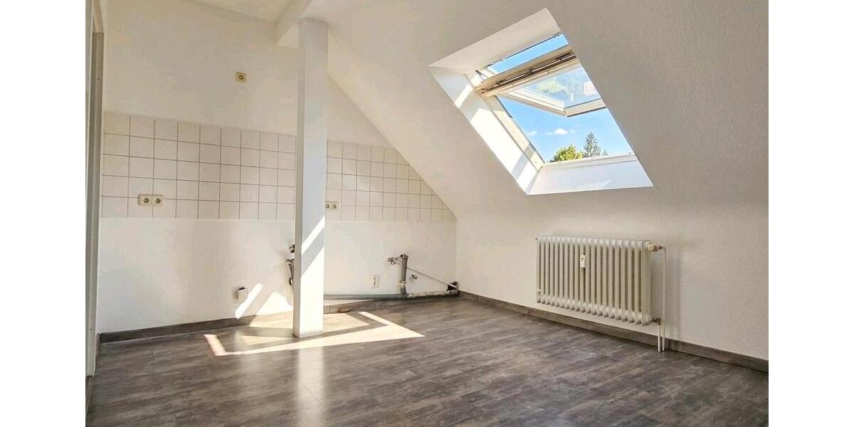 Dachgeschoßwohnung Sulzbach (Saar) - 2 Zimmer, 55 m&sup2;, 430&euro; | Angebot:26516545
