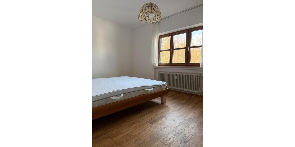 Etagenwohnung Garmisch-Partenkirchen Breitenau - 2 Zimmer, 68 m&sup2;, 1.700&euro; | Angebot:26706077