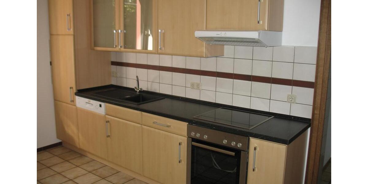 WG-Vermietung: Gepflegte, große Erdgeschoss Wohnung mit eigenem Garten 1 zimmer