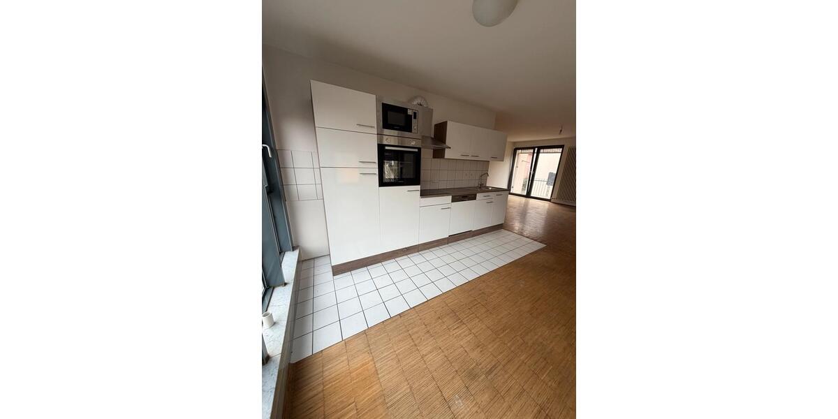 Etagenwohnung Bad König - 2 Zimmer, 62 m&sup2;, 650&euro; | Angebot:25976466