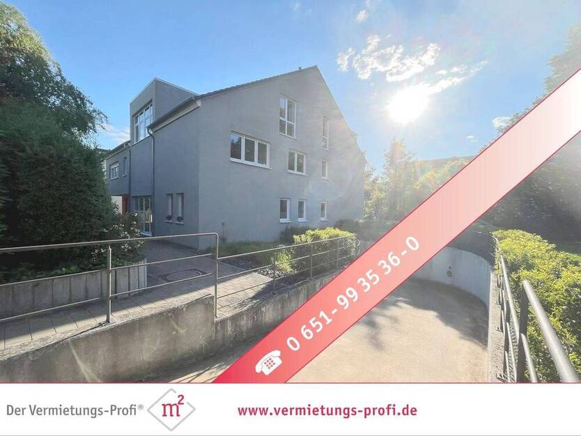 Trier-Feyen-Lichtdurchflutetes Wohngefühl - Exklusive 2-Zimmer-Wohnung mit Eichenparkett, Einbauküche, Balkon & Tiefgarage