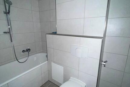 sofort verfügbar: frisch sanierte 2-Raum-Wohnung 2 zimmer