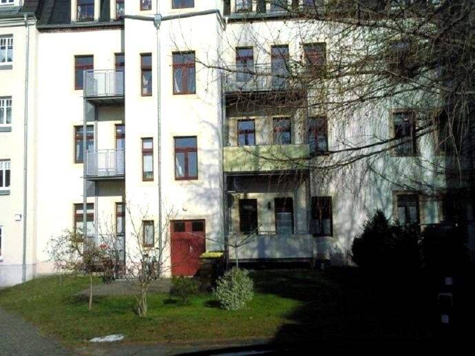 Ab Oktober: gemütliche 2-Raum Wohnung mit Balkon