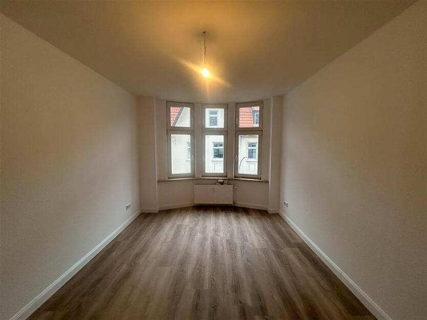 Altbaucharme in Kray! Renoviertes Apartment mit Balkon zimmer