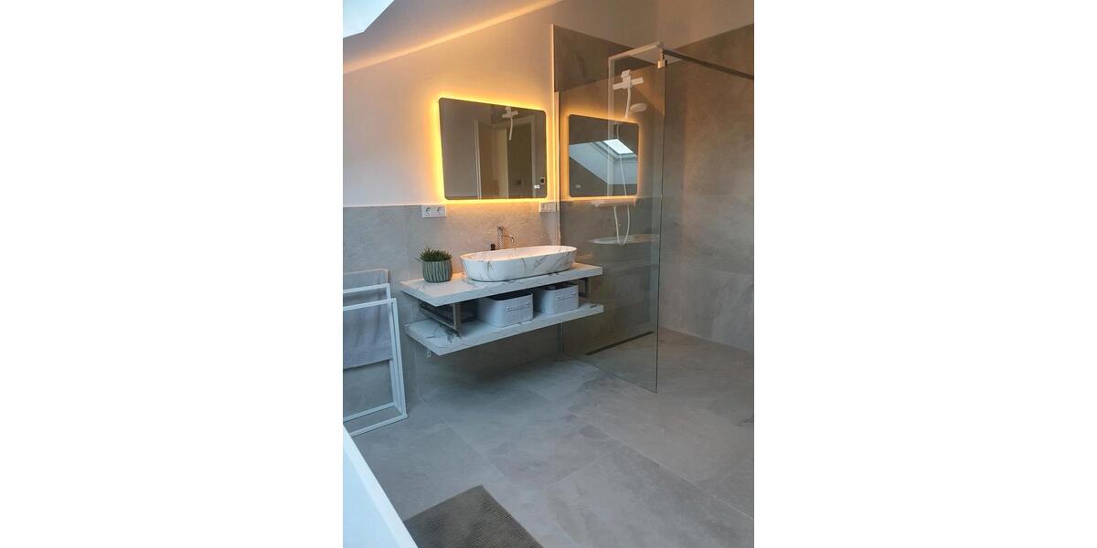 Dachgeschoßwohnung Bad Essen - 4 Zimmer, 125 m&sup2;, 1.300&euro; | Angebot:24681903