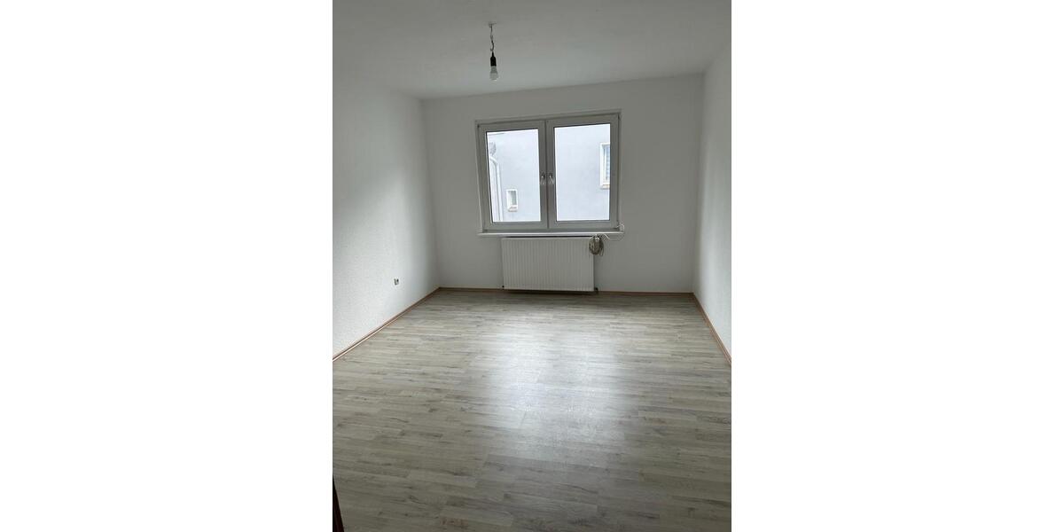 Etagenwohnung Lünen - 3 Zimmer, 60 m&sup2;, 600&euro; | Angebot:26692787