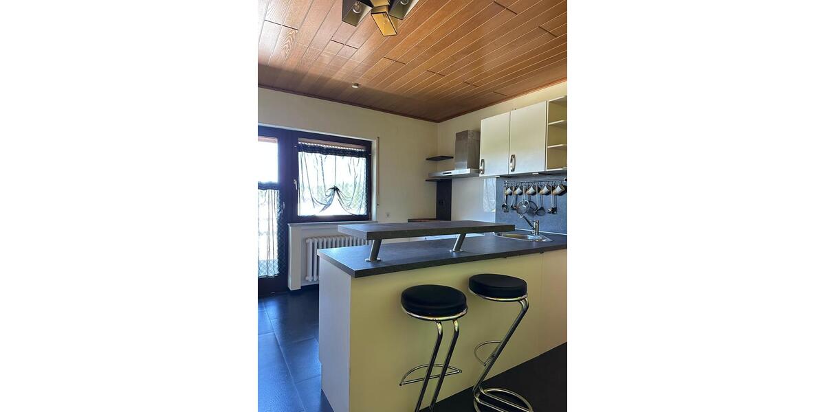 Etagenwohnung Weilburg - 5 Zimmer, 140 m&sup2;, 1.000&euro; | Angebot:26547090