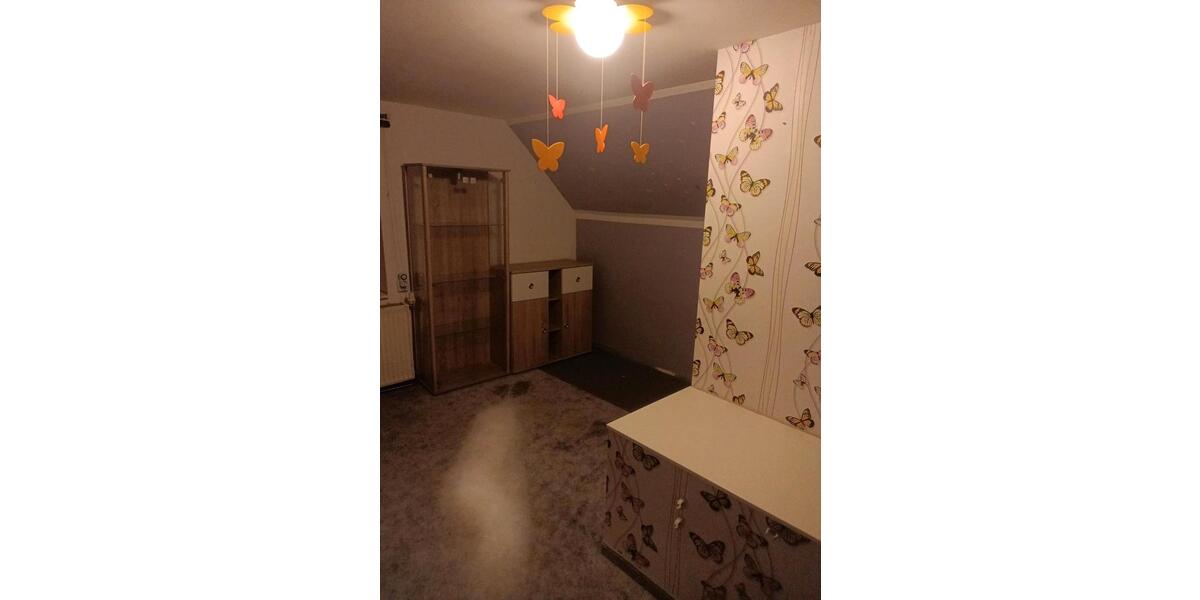 Dachgeschoßwohnung Sehmatal - 3 Zimmer, 69 m&sup2;, 345&euro; | Angebot:25560661