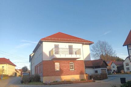 Haus Ranis - 5 Zimmer, 130 m&sup2;, 900&euro; | Angebot:26418470