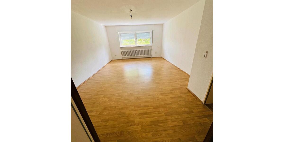 Terrassenwohnung Anröchte - 3 Zimmer, 90 m&sup2;, 700&euro; | Angebot:26447959