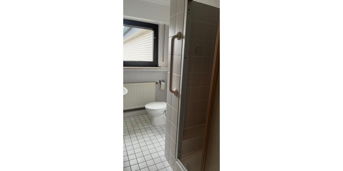 Dachgeschoßwohnung Wallenhorst - 2 Zimmer, 40 m&sup2;, 700&euro; | Angebot:25930722