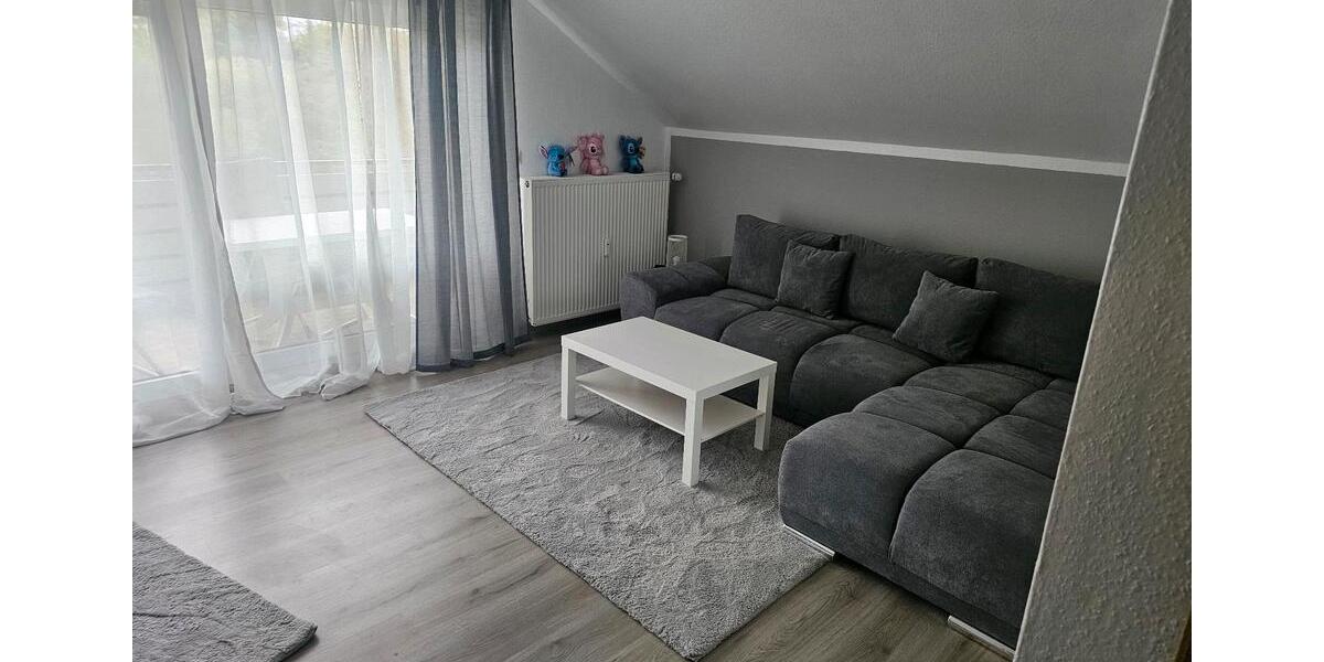 Dachgeschoßwohnung Versmold - 1 Zimmer, 60 m&sup2;, 500&euro; | Angebot:26567435