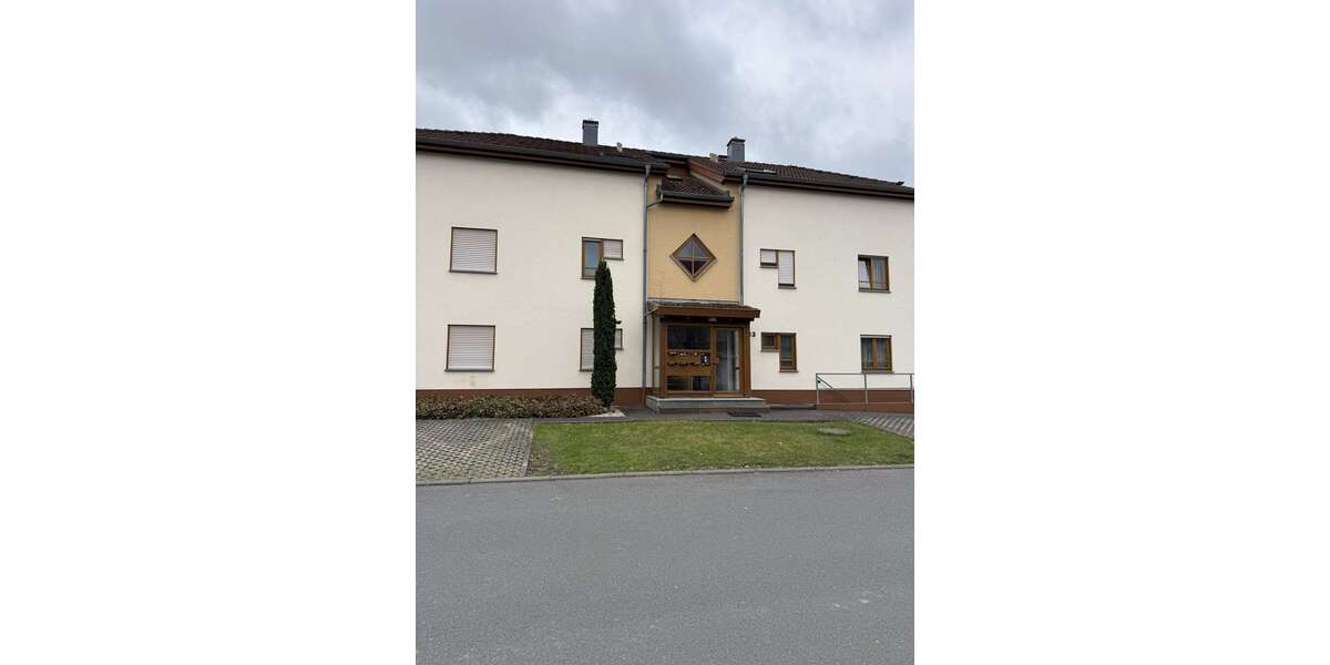 Etagenwohnung Walldürn - 2 Zimmer, 75 m&sup2;, 700&euro; | Angebot:26071324