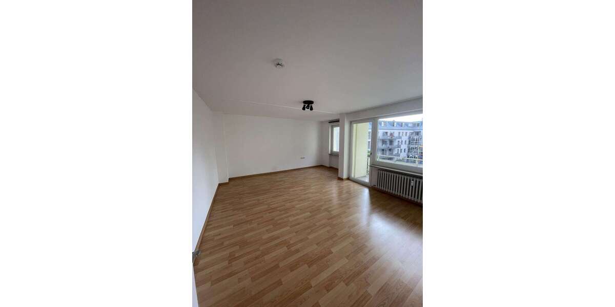 Etagenwohnung Würzburg Sanderau - 1 Zimmer, 49 m&sup2;, 530&euro; | Angebot:26759940