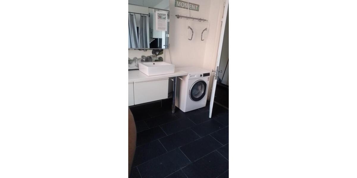 Wohnen auf Zeit Molfsee - 12 Zimmer, 500 m&sup2;, 22&euro; | Angebot:25880668