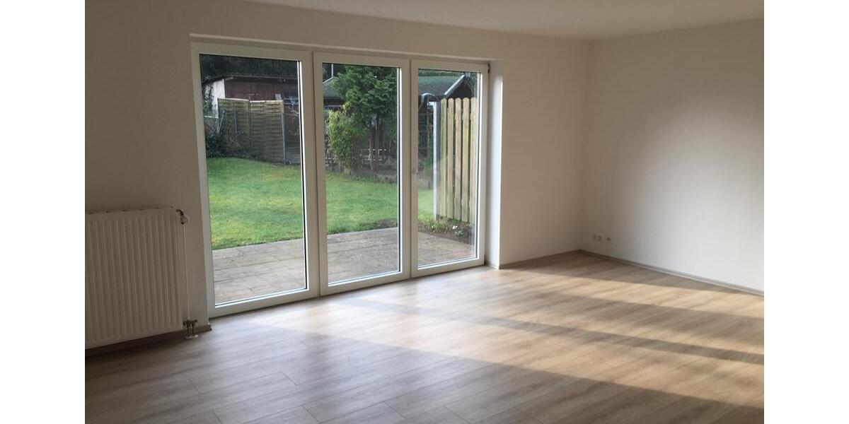 Terrassenwohnung Adendorf - 3 Zimmer, 90 m&sup2;, 990&euro; | Angebot:25171213