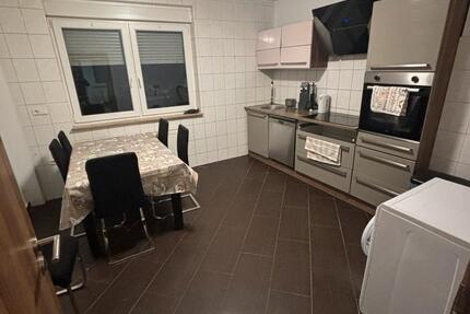 Wohnen auf Zeit Oberhausen Rothebusch - 4 Zimmer, 80 m&sup2;, 22&euro; | Angebot:25245829