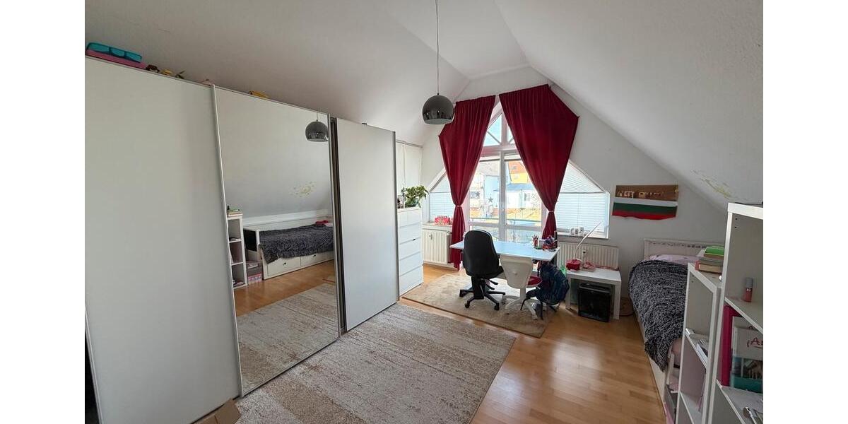 Maisonettenwohnung Fulda - 5 Zimmer, 140 m&sup2;, 1.750&euro; | Angebot:24640855