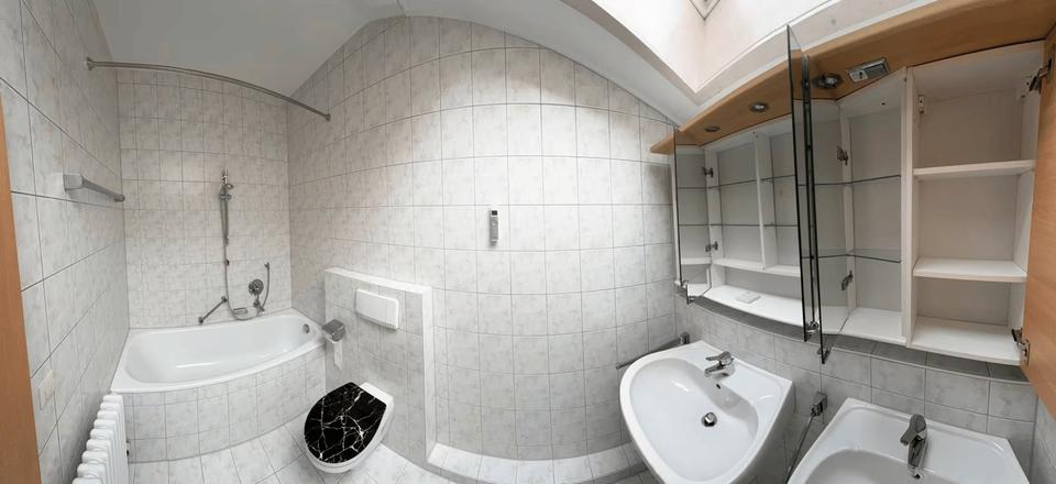 Etagenwohnung Friedrichshafen Allmannsweiler - 3 Zimmer, 80 m&sup2;, 1.400&euro; | Angebot:26022418