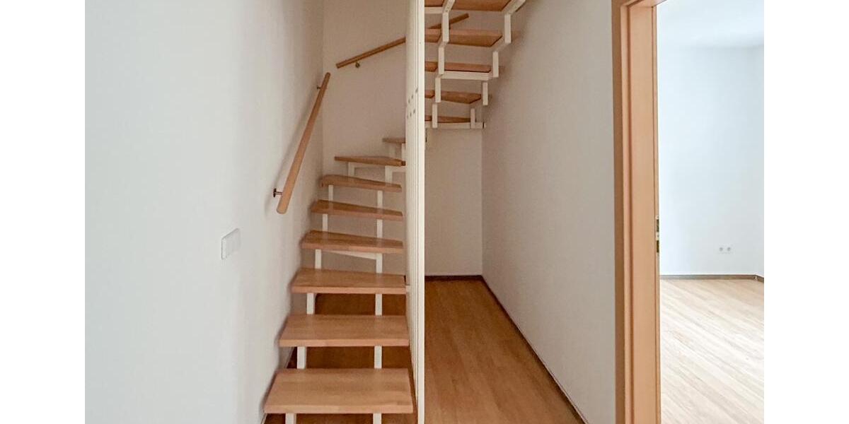 Maisonettenwohnung Zwickau Zwickau-Nord - 5 Zimmer, 107 m&sup2;, 619&euro; | Angebot:26263475