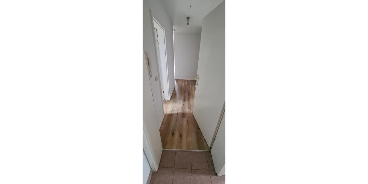 Dachgeschoßwohnung Strausberg - 2 Zimmer, 65 m&sup2;, 780&euro; | Angebot:26687898