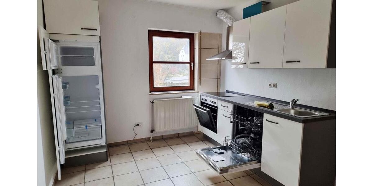 Dachgeschoßwohnung Bickenbach - 3 Zimmer, 90 m&sup2;, 750&euro; | Angebot:24865736
