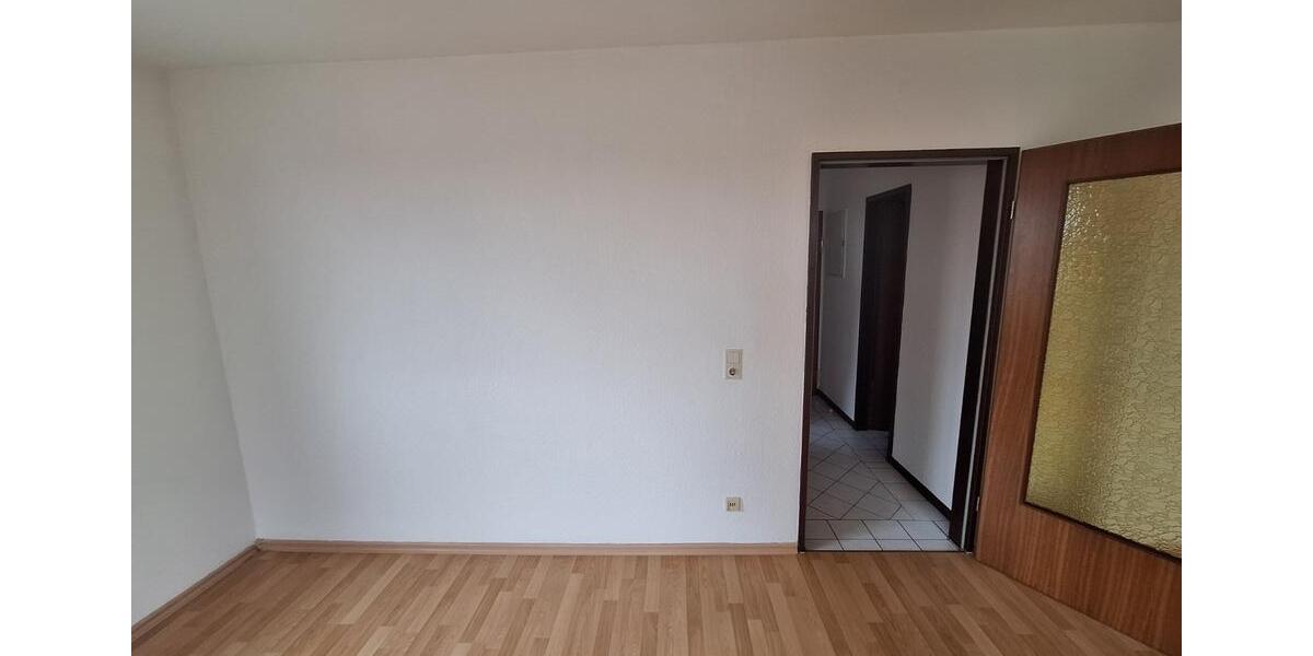 Etagenwohnung Barby - 2 Zimmer, 52 m&sup2;, 350&euro; | Angebot:25291981