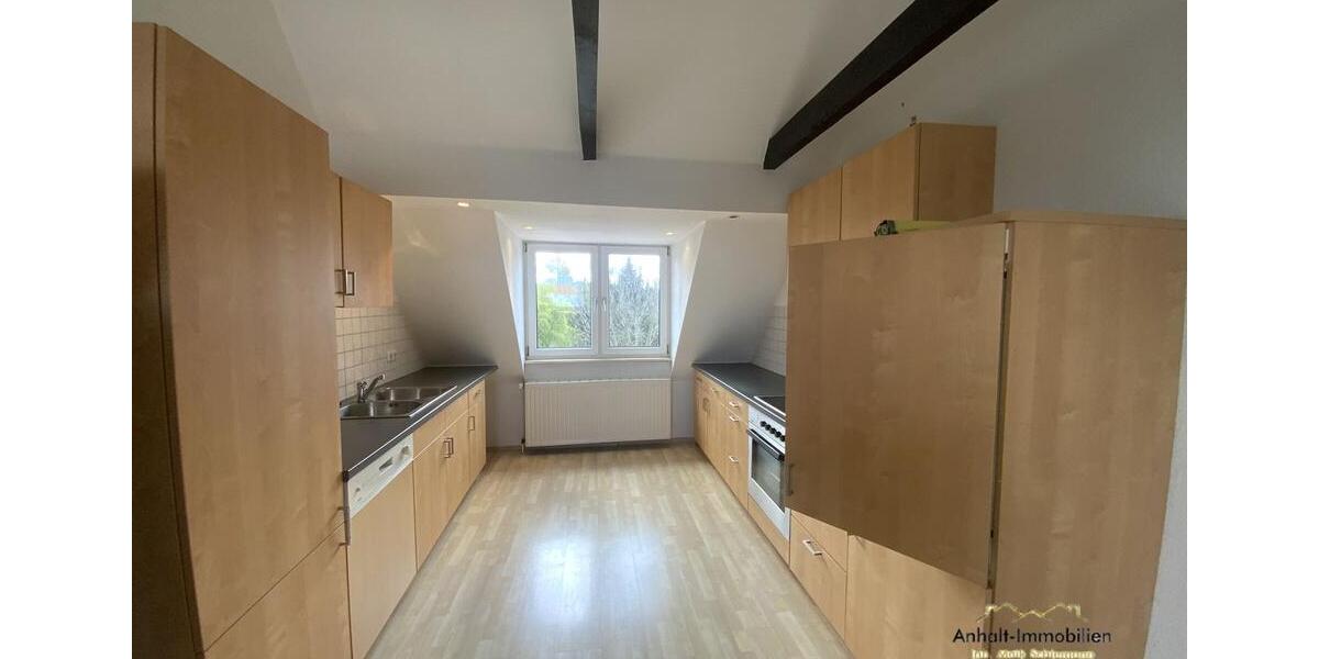 Dachgeschoßwohnung Bitterfeld-Wolfen Holzweißig - 3 Zimmer, 68 m&sup2;, 520&euro; | Angebot:24933906
