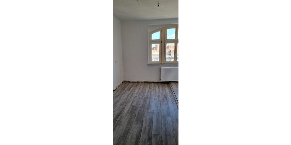 Dachgeschoßwohnung Weißwasser (Oberlausitz) - 2 Zimmer, 68 m&sup2;, 304&euro; | Angebot:20471481