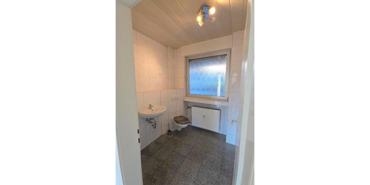 Etagenwohnung Remscheid Remscheid-Süd - 3 Zimmer, 74 m&sup2;, 870&euro; | Angebot:26217712