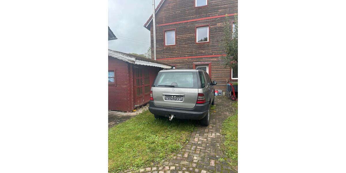 Einfamilienhaus Erkheim - 8 Zimmer, 200 m&sup2;, 1.600&euro; | Angebot:24743709