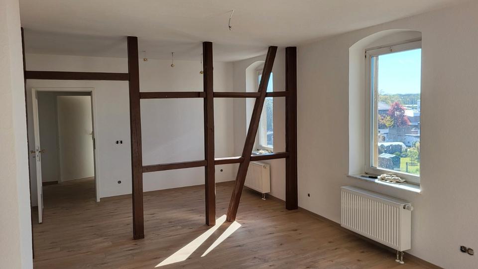 Etagenwohnung Zeitz - 3 Zimmer, 88 m&sup2;, 490&euro; | Angebot:25974882