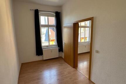 Wohnung Calbe (Saale) - 2 Zimmer, 45 m&sup2;, 260&euro; | Angebot:25367313