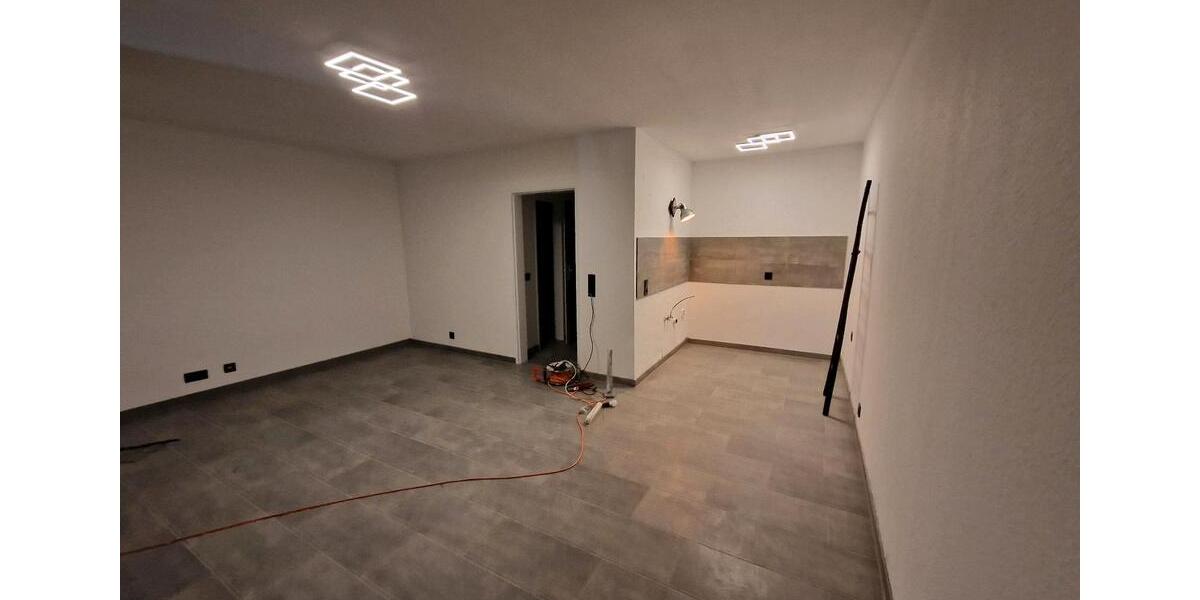 35m² Kellerwohnung, mit eigener Terasse - Frisch Saniert 1 zimmer